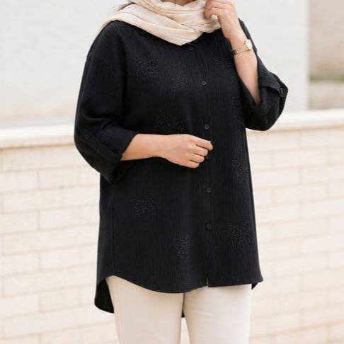 شومیز زنانه نگین‌دار طرح پاپیون